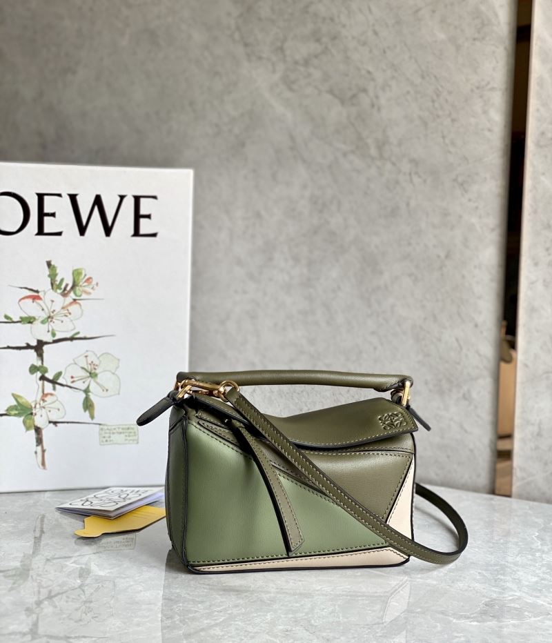 Loewe Puzzle Bags